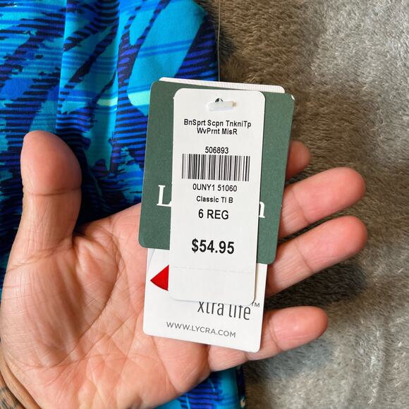 L.L. Bean Sz 6 Sun-blocking Scoop Neck Tankini Top Blue Women's New - Picture 3 of 9